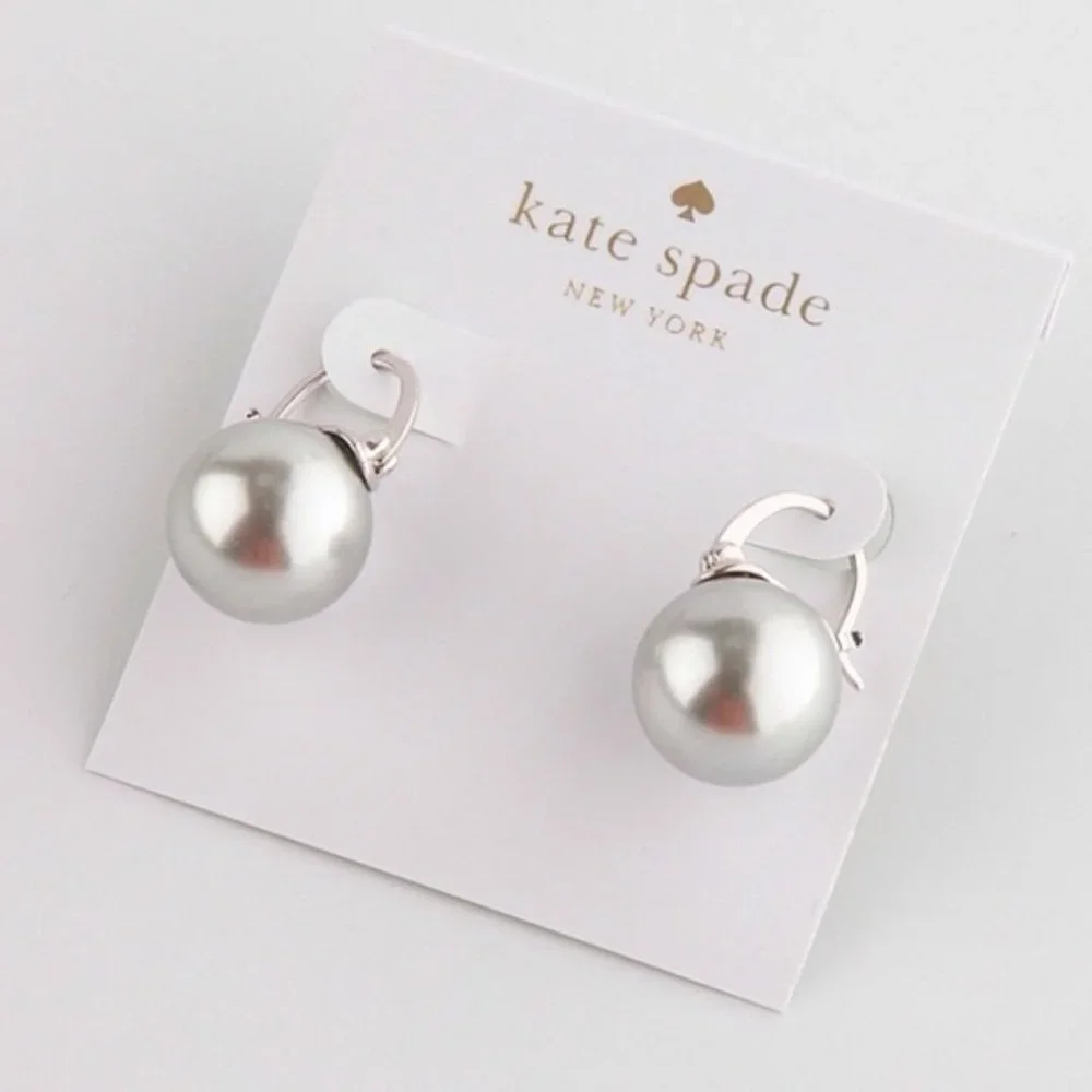 KATE SPADE Shine On Pearl Drop Earrings in Silver evening wear formal NWT 👀